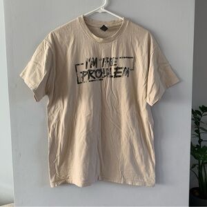 Beige Graphic T Shirt Short Sleeve Top I’m The Problem Gildan Size Large